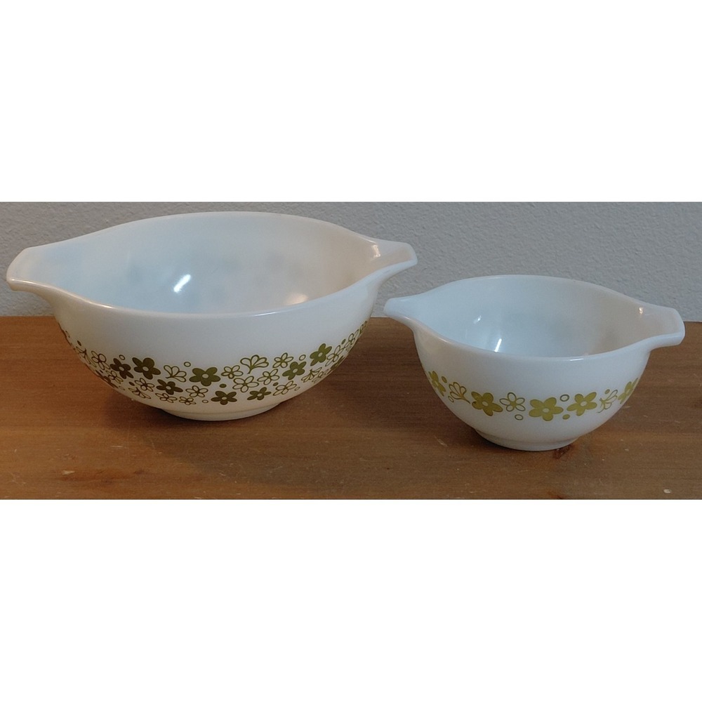 Vintage Pyrex Spring Blossom Green Crazy Daisy Cinderella Bowls Set 441 443 Vtg